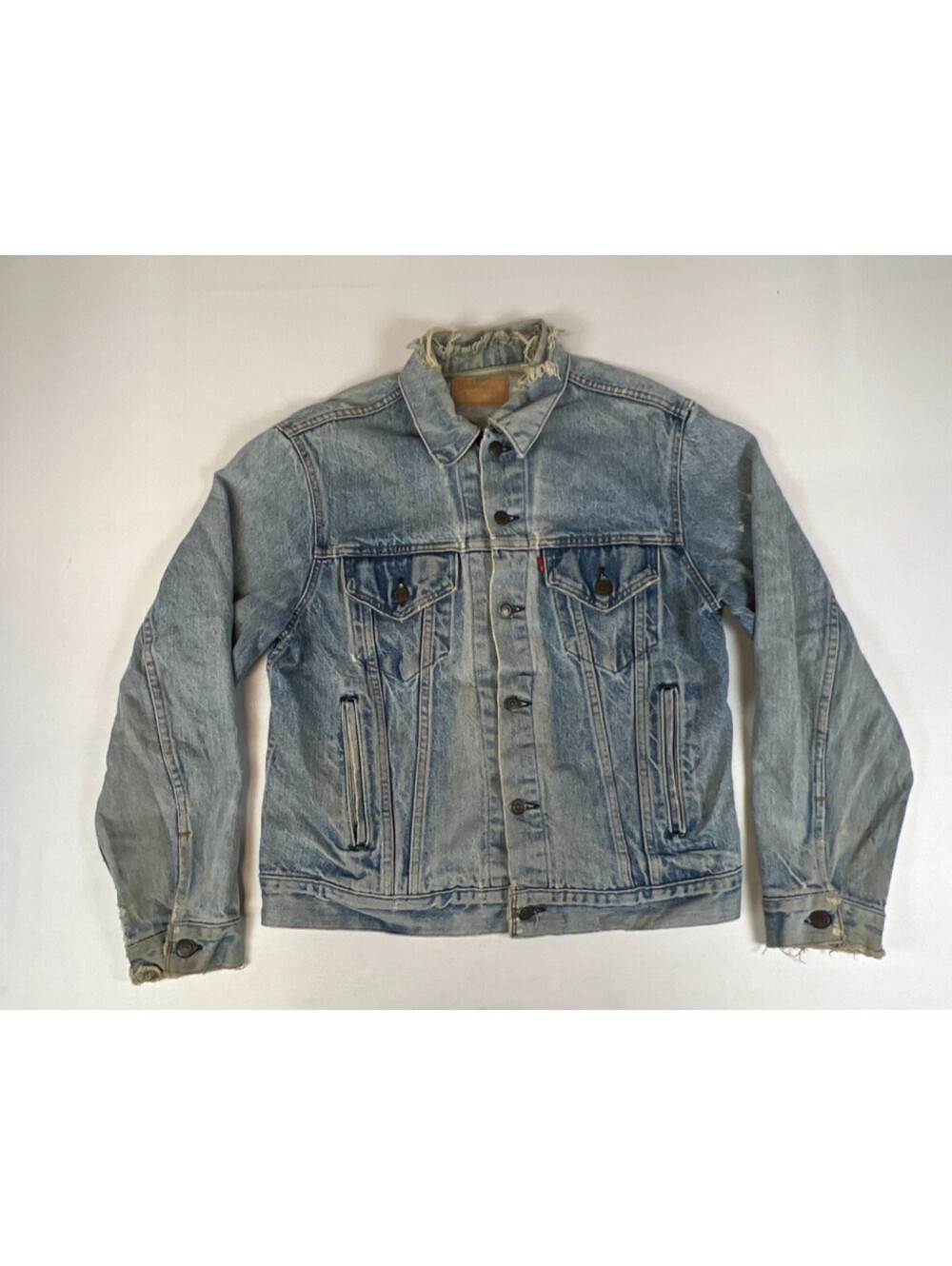 Levis Vintage Men M Blue Trucker Denim Jacket Made in USA